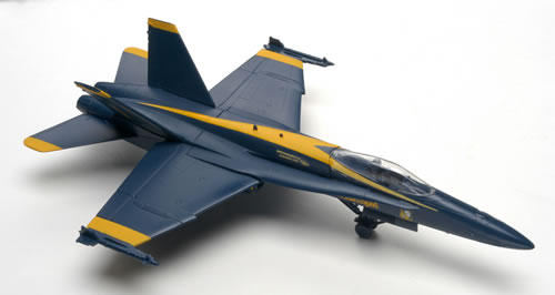 revell_72_fa18a_blue_angels.jpg