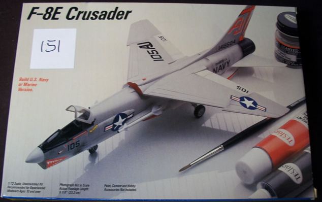 testors_f-8e.jpg