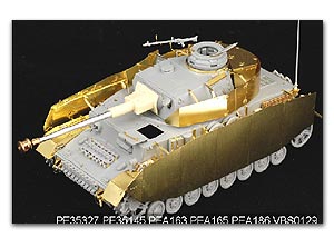 pe35327.jpg
